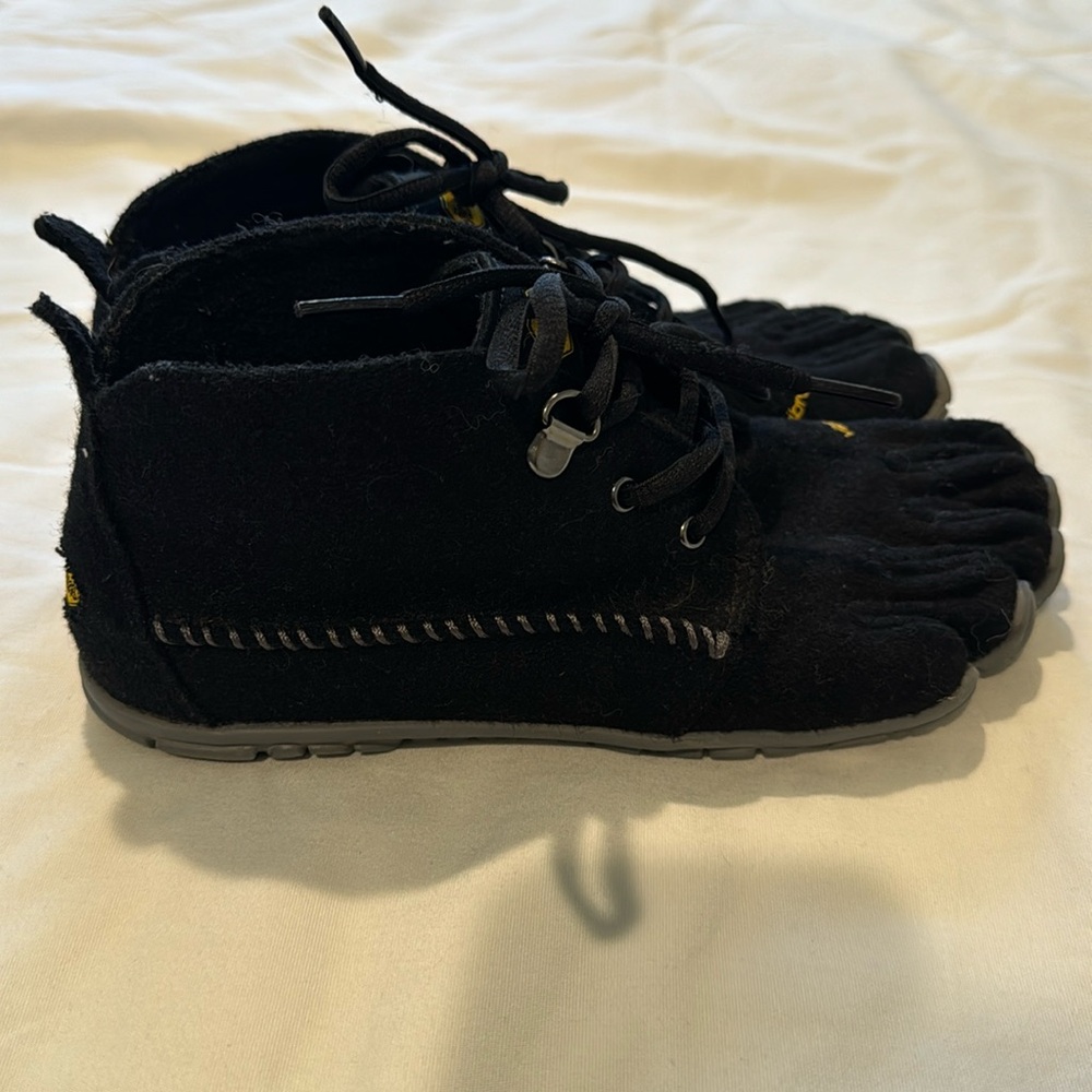 Vibram Five Fingers CVT Wool Womens 7.5/8 EU 38